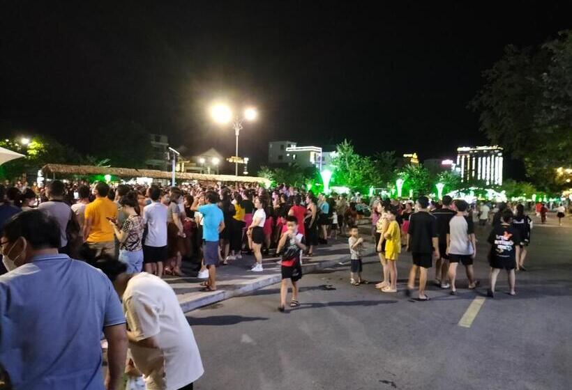 هتل Hoa Mai Plus Hostel