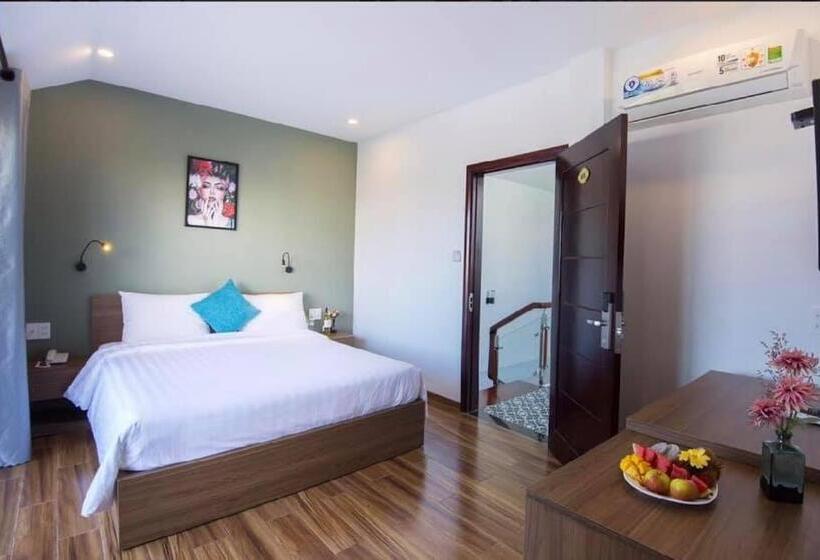 هتل Hoi An January Villa