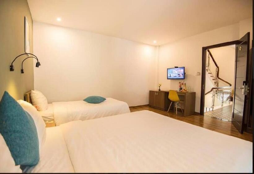 هتل Hoi An January Villa