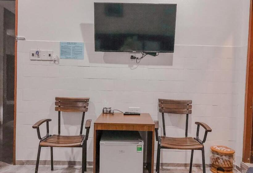 هتل Khách Sạn Ngọc Bích