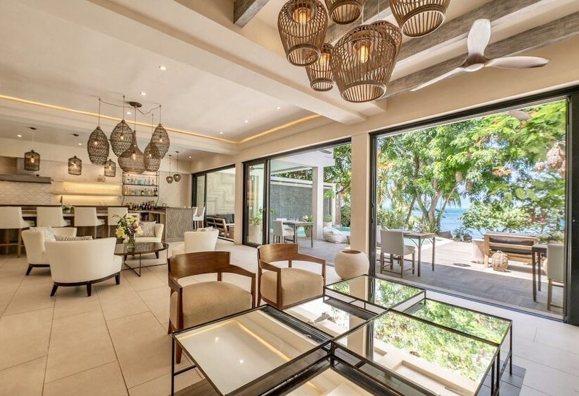 酒店 Lola By Coco B Isla