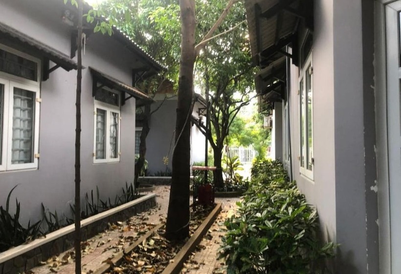 هتل Mai Vuong Thuy