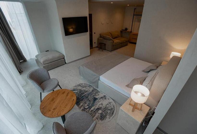 هتل Marine Residence