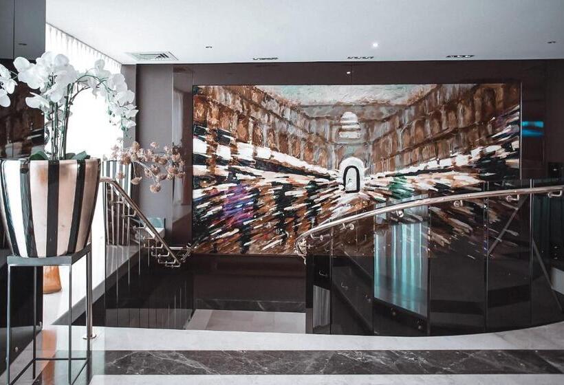 هتل Marine Residence