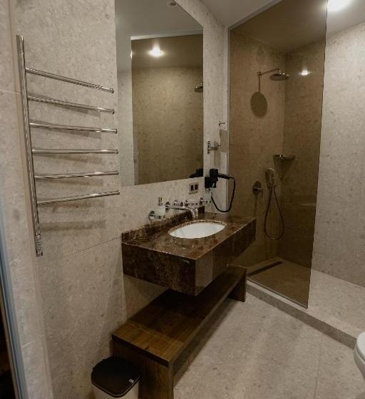 هتل Marine Residence