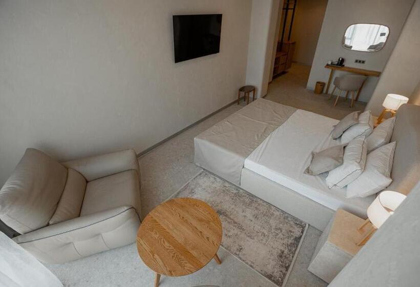 هتل Marine Residence