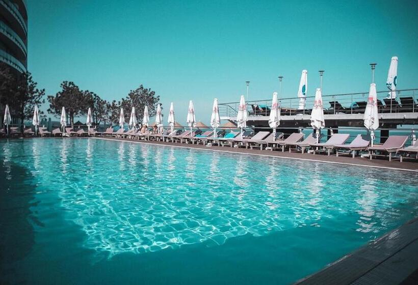 هتل Marine Residence