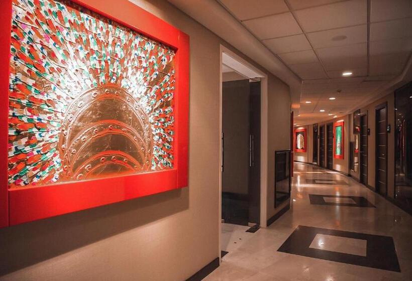 هتل Marine Residence