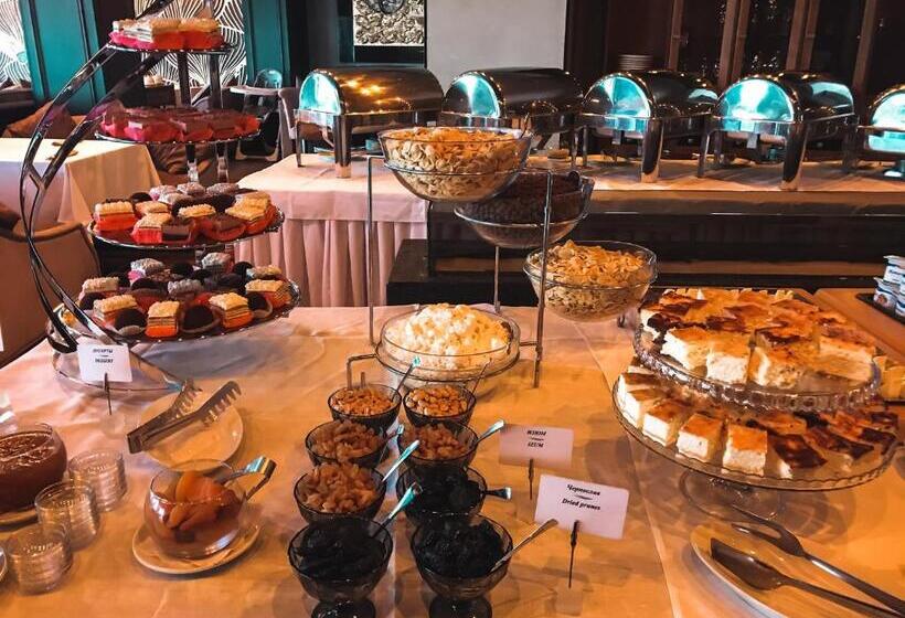 هتل Marine Residence