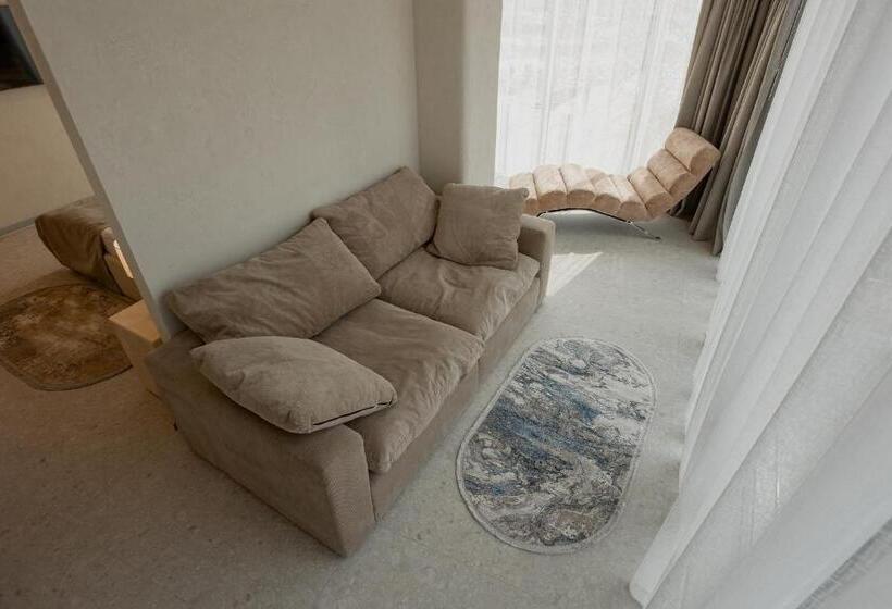 هتل Marine Residence