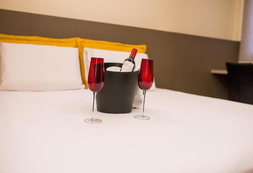 בית מלון כפרי Nhtel Superior