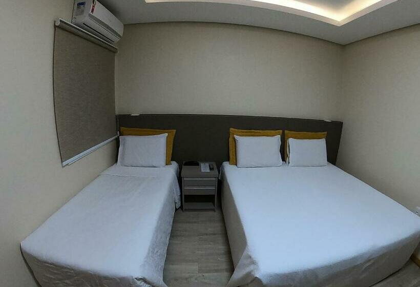 בית מלון כפרי Nhtel Superior