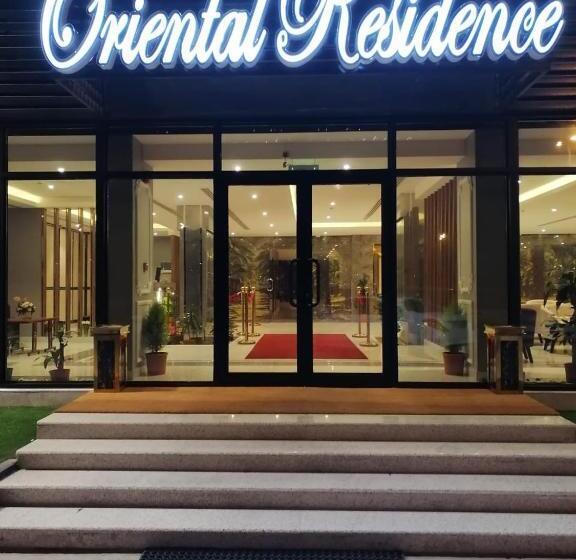 هتل Oriental Residence