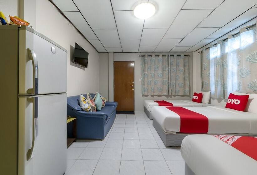 Отель Oyo 75322 Tha Burapa Resort Bangsean