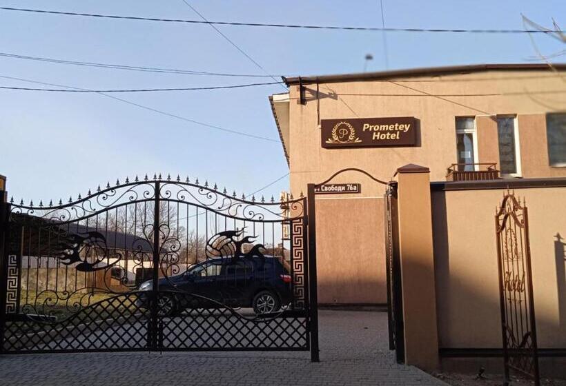 هتل Prometey