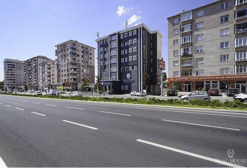 酒店 Real House Boutique