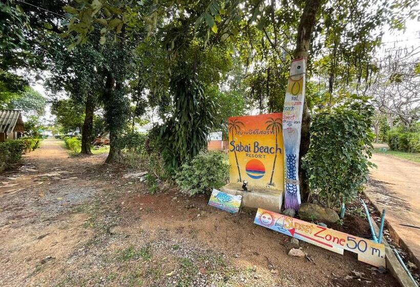 בית מלון כפרי Sabai Beach Resort