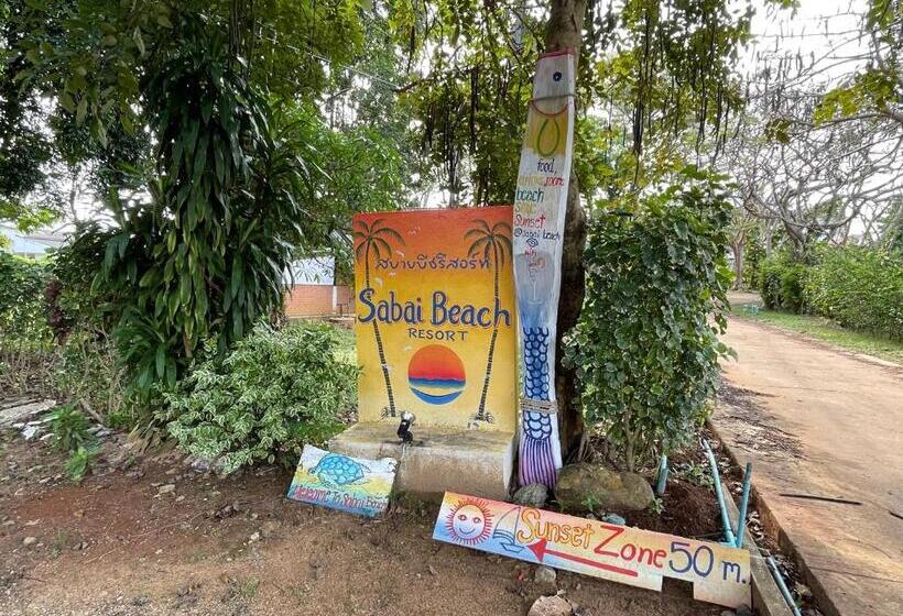 בית מלון כפרי Sabai Beach Resort