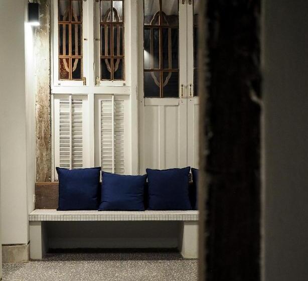 בית מלון כפרי Velawarin