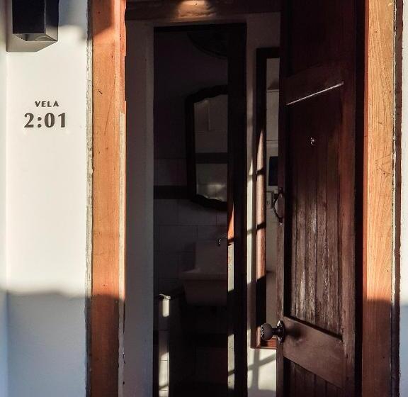 בית מלון כפרי Velawarin