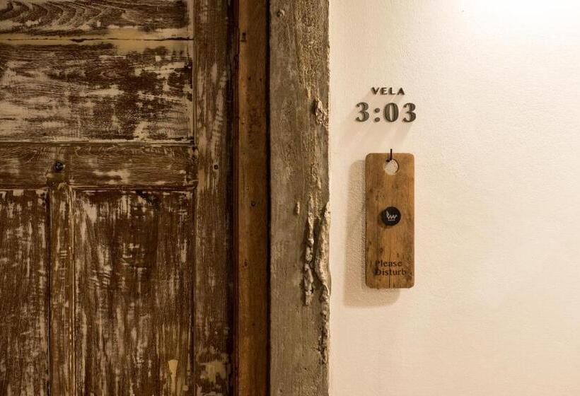 בית מלון כפרי Velawarin