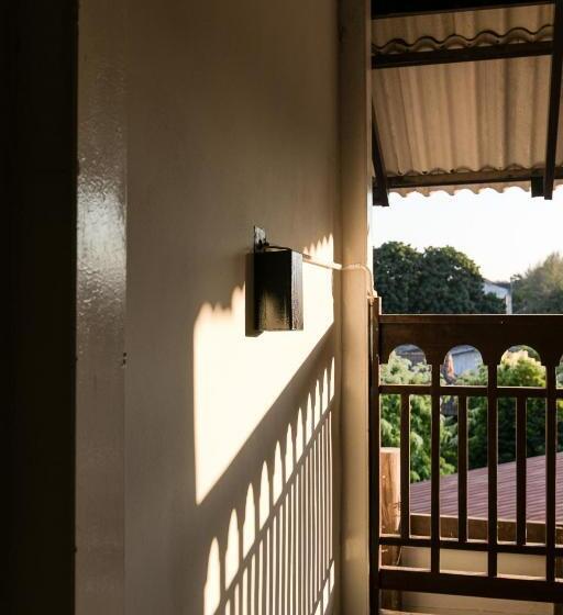 בית מלון כפרי Velawarin