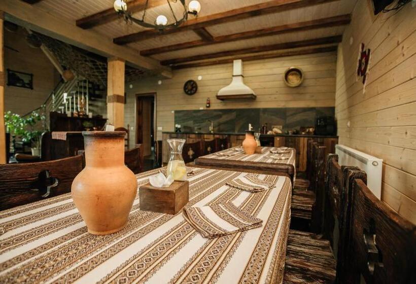 Отель Villa Tukhlay