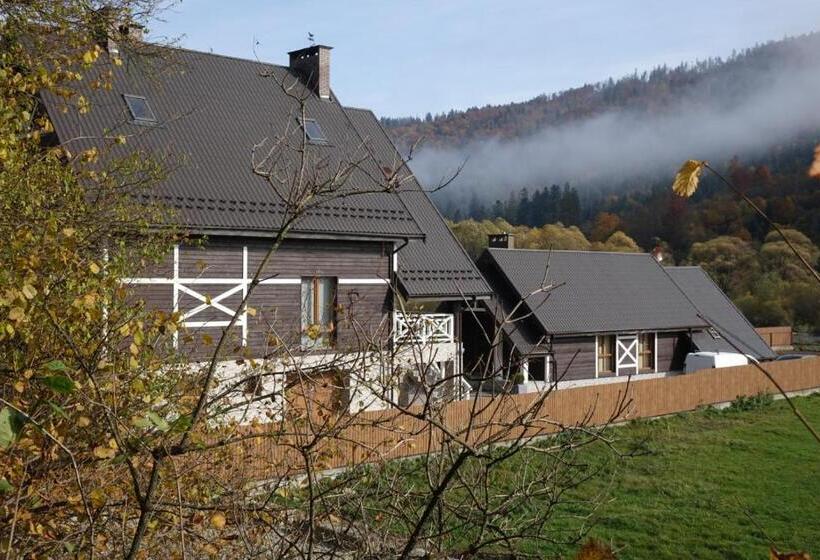 Отель Villa Tukhlay