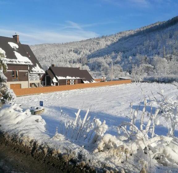 Отель Villa Tukhlay