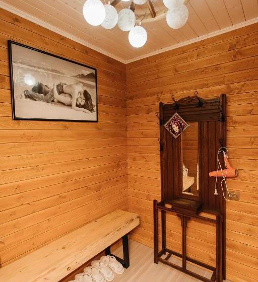 Отель Villa Tukhlay