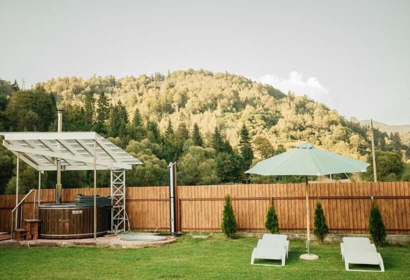 Отель Villa Tukhlay