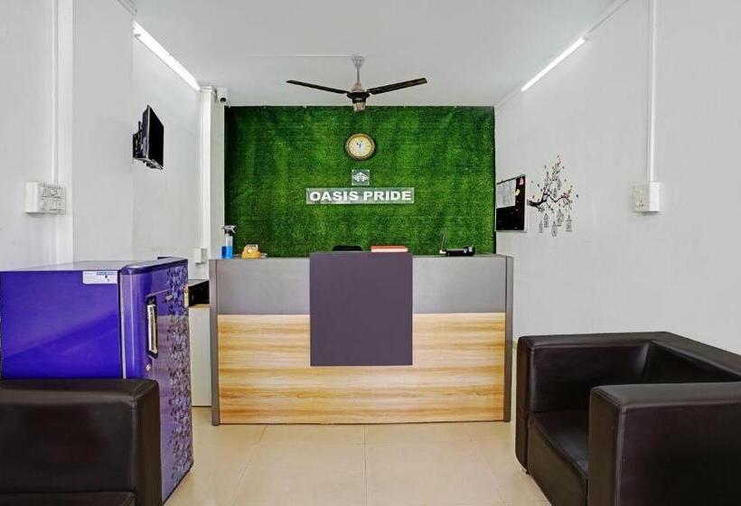 Itsy Hotels Oasis Pride