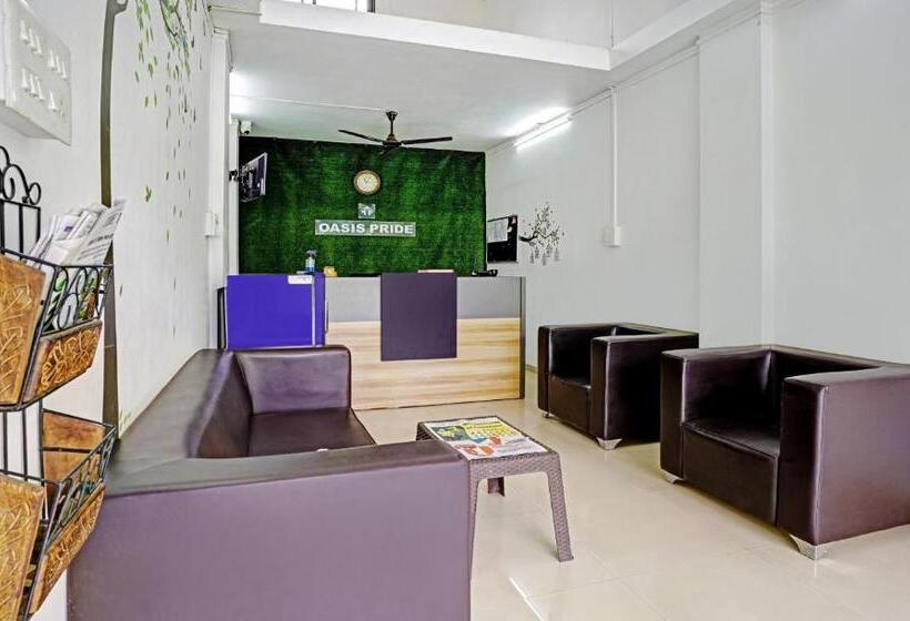 Itsy Hotels Oasis Pride