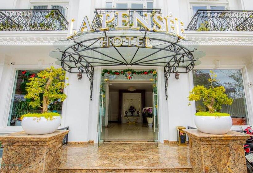 La Pense E Hotel   Dalat