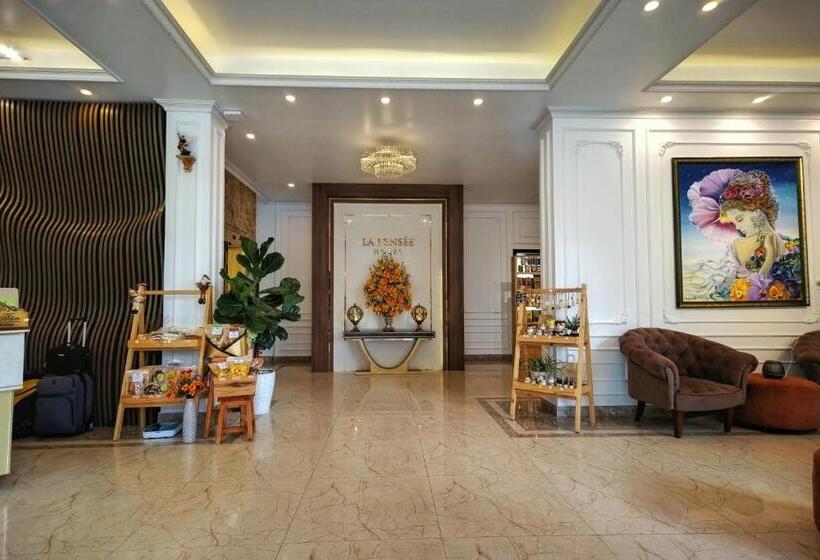 La Pense E Hotel   Dalat