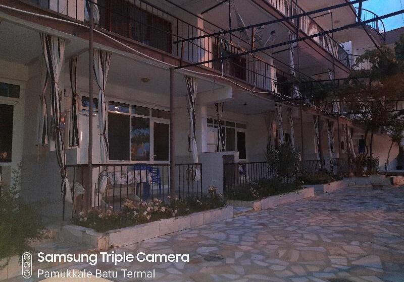 فندق على الطريق Pamukkale Batu Termal