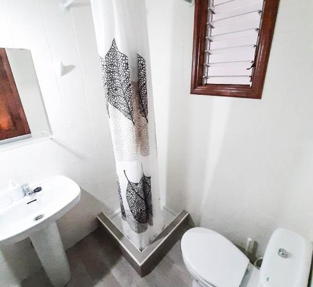 Пансион Banana Surf House