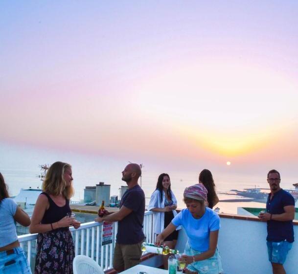 Пансион Banana Surf House