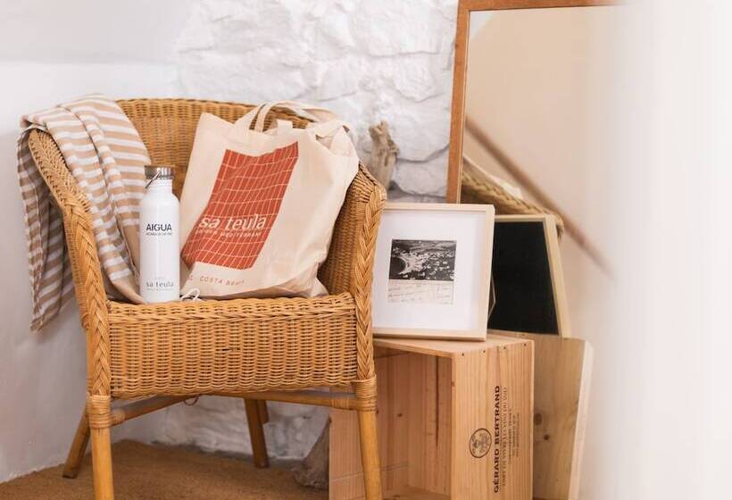 پانسیون Hostal Sa Teula