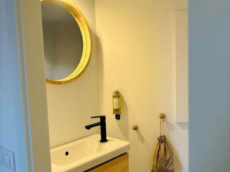 پانسیون Hostal Sa Teula