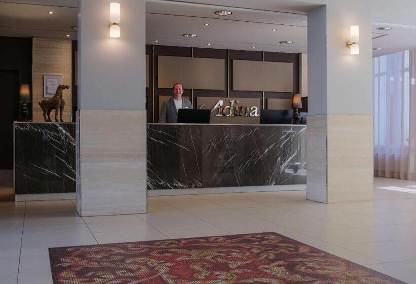 Adina Apartment Hotel Berlin Checkpoint Charlie