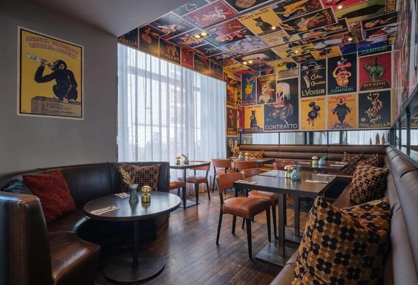 Adina Apartment Hotel Berlin Checkpoint Charlie