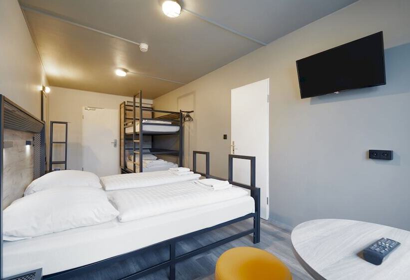 هاستل a&o Dusseldorf Hauptbahnhof