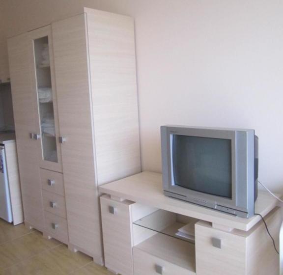 Aqua Dreams Studio Apartment