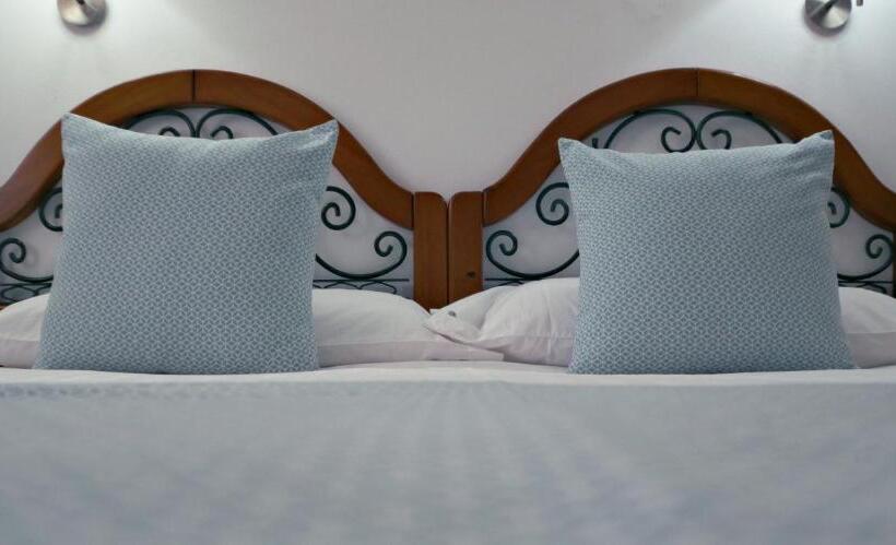 Bungalows Los Almendros, Exclusive Vacation Club - Adults Only