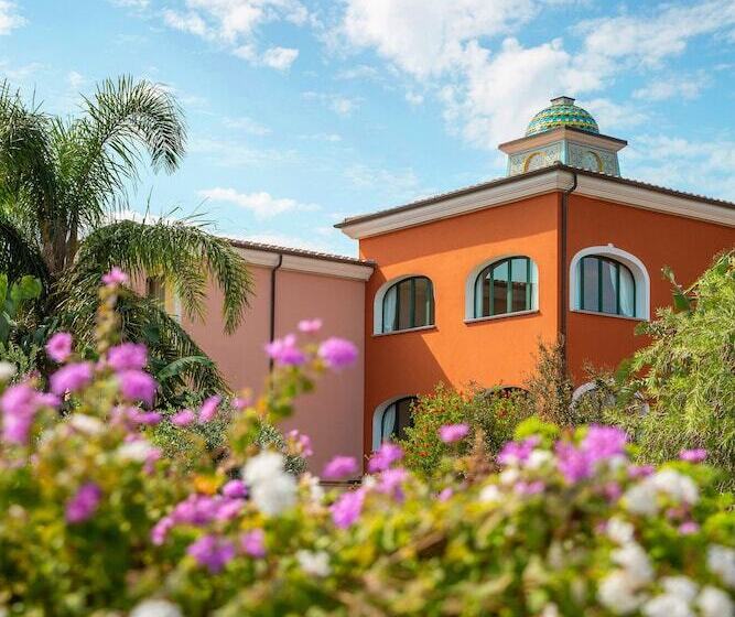 Club Hotel Marina Beach