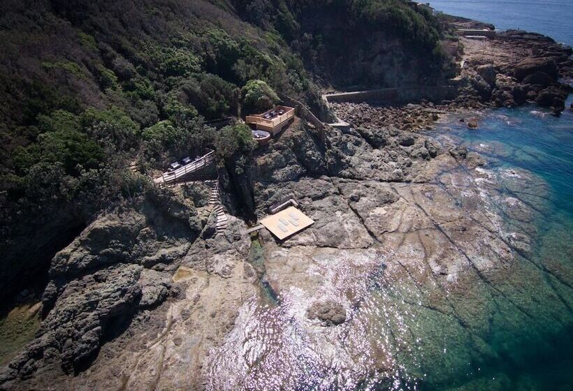 Grand Hotel Villa Parisi