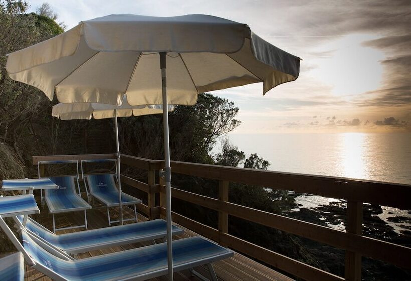 Grand Hotel Villa Parisi