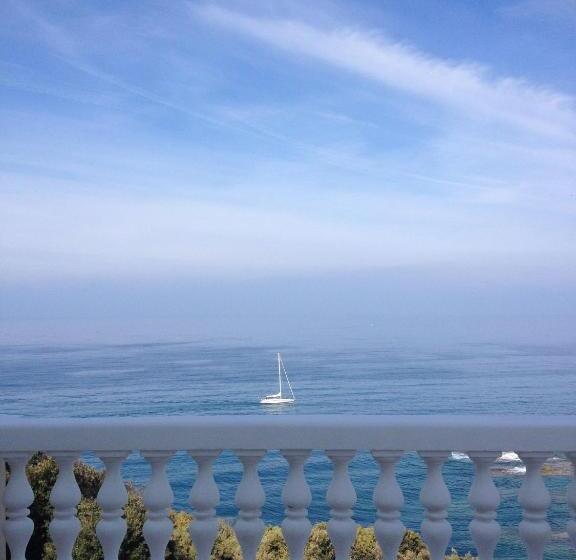 Grand Hotel Villa Parisi