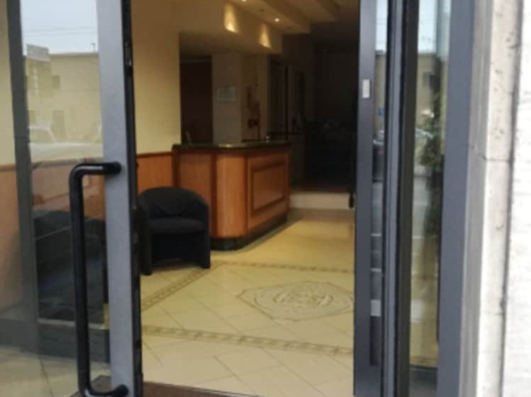 هتل Albergo Italia